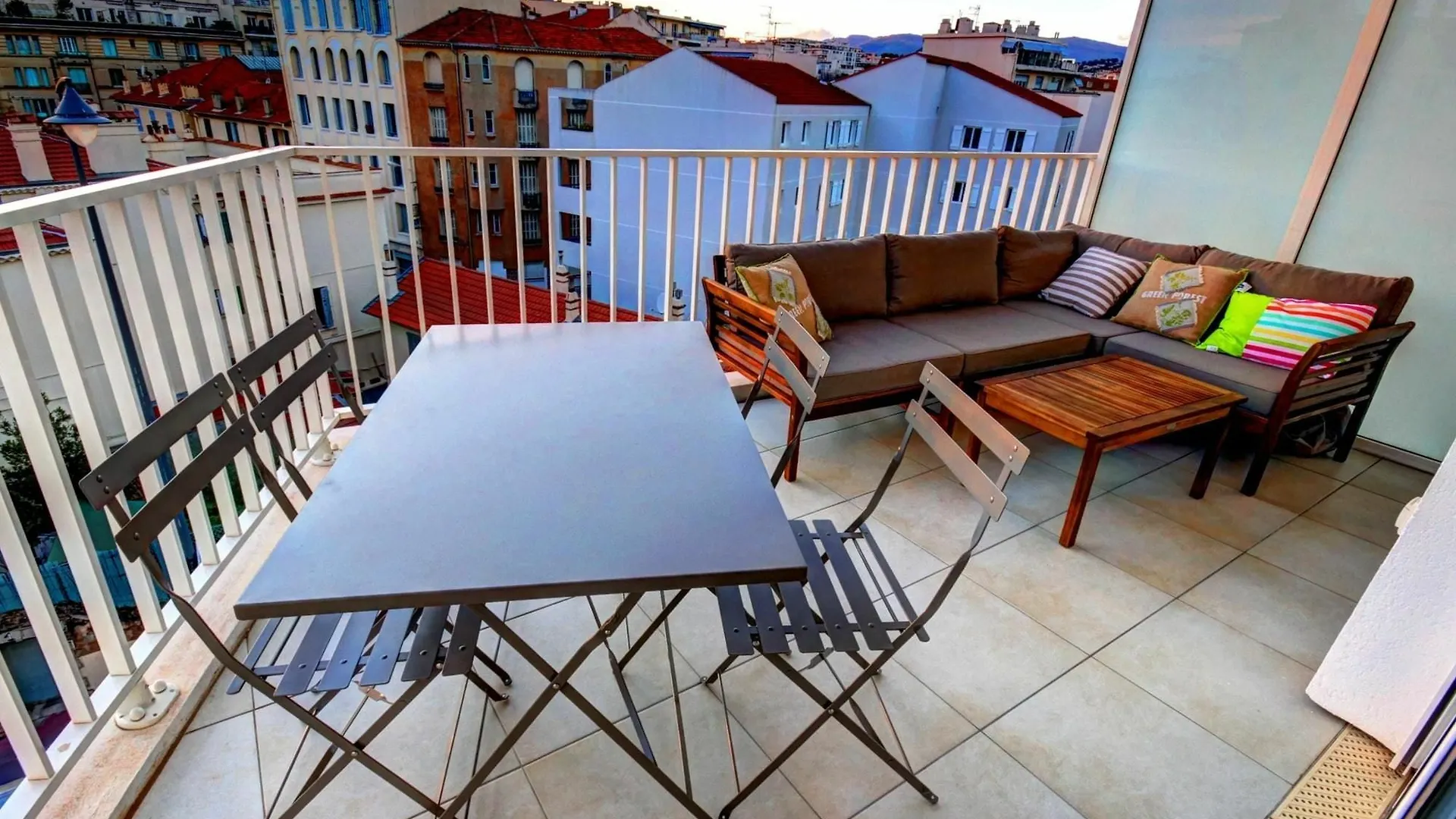 شقة Studio In Cannes, With Wonderful Mountain View, Terrace And Wifi - 500 فرنسا